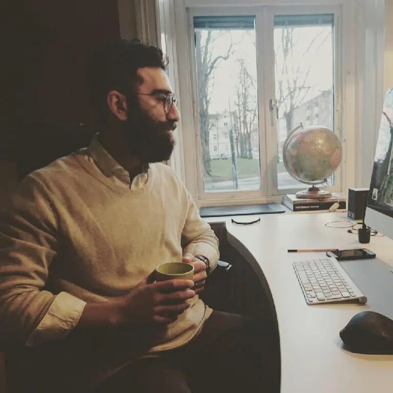 Tuana - Fotograf i arbete